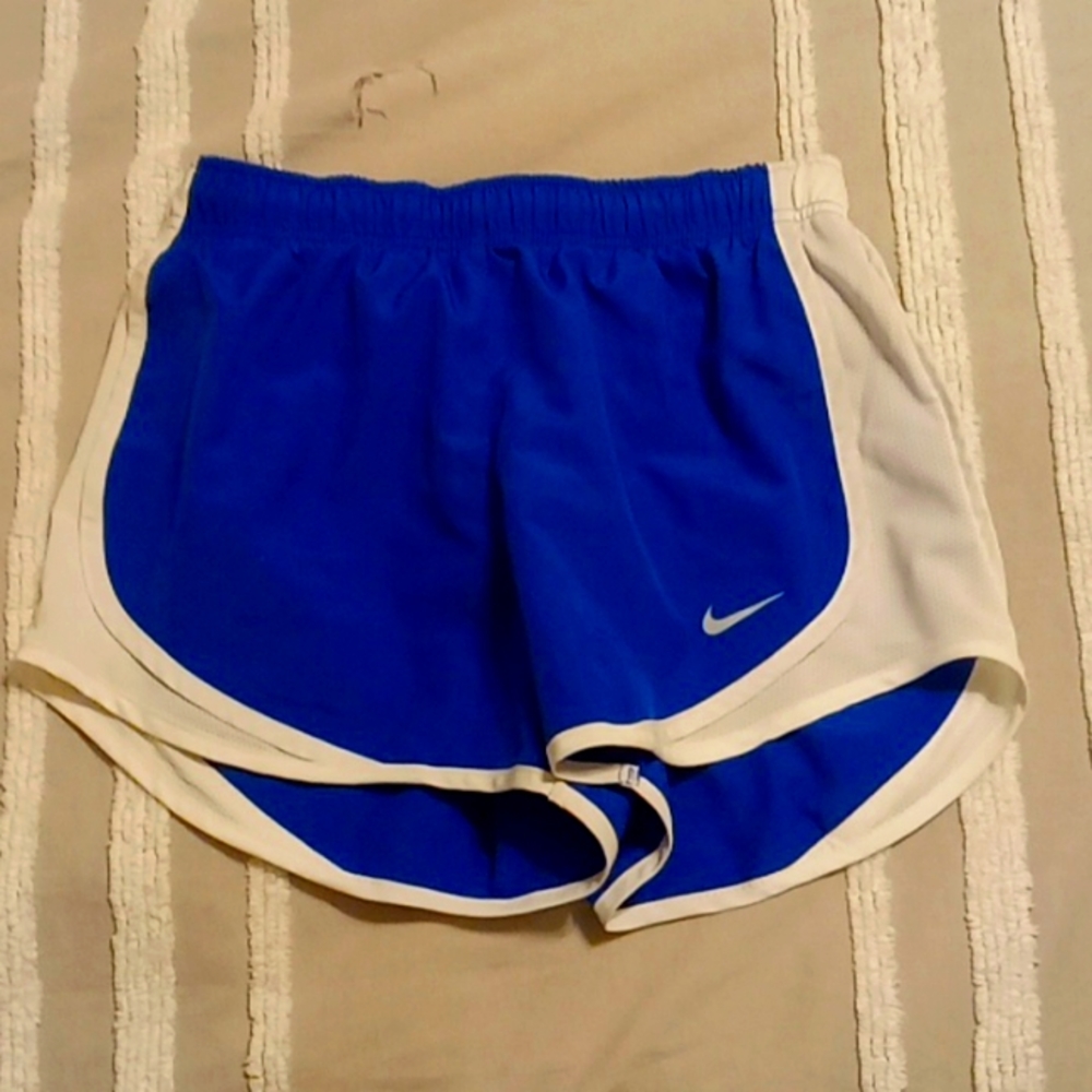 Nike dri-dit blue and white shorts, xs women's